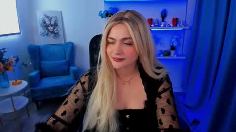 lesliemineg online show from October 2025 08:29:01 PM