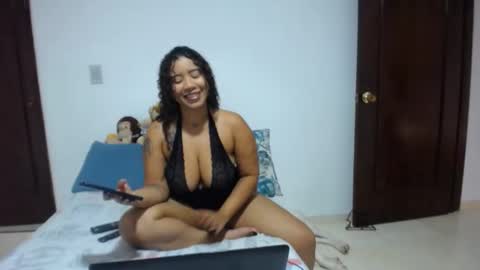 lesly online show from January 2025 05:59:02 PM