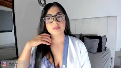 Snapshot of leticiaroldan chatting on October 2025 12:47:02 AM Leticia online show from October 2025 12:47:02 AM