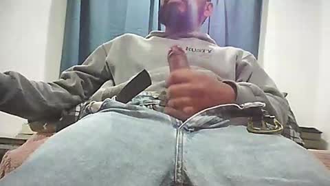 Snapshot of leviatanencasa chatting on November 2025 03:24:01 PM leviatanencasa online show from November 2025 03:24:01 PM