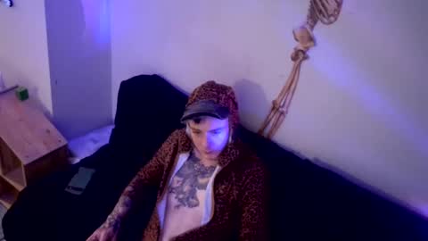 Snapshot of lewd_palindrome chatting on February 2025 02:47:02 AM lewd palindrome online show from February 2025 02:47:02 AM