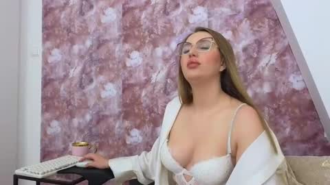 LEXXY online show from January 2025 05:32:01 AM