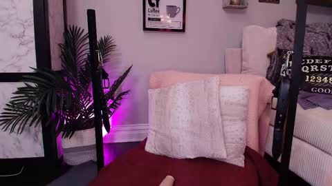 Snapshot of lexibby69 chatting on October 2025 09:50:02 AM Lexi Smith online show from October 2025 09:50:02 AM