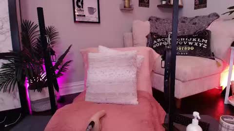 Snapshot of lexibby69 chatting on October 2025 02:26:02 PM Lexi Smith online show from October 2025 02:26:02 PM