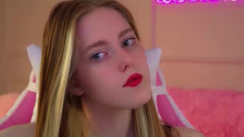 Snapshot of lexireadway chatting on September 2025 06:19:02 AM Lexi online show from September 2025 06:19:02 AM