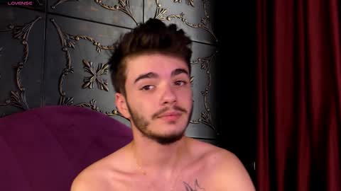 Snapshot of lextasyscott chatting on November 2025 12:05:02 PM Lextasy online show from November 2025 12:05:02 PM