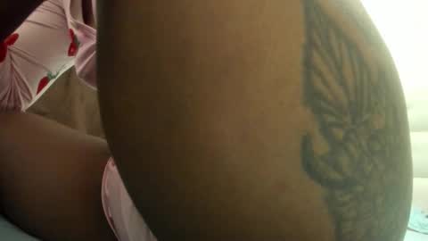 Snapshot of lexxi_ross chatting on September 2025 01:17:01 AM LEXXI online show from September 2025 01:17:01 AM