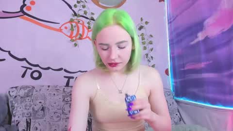 Snapshot of lexy_l0vy chatting on February 2025 05:25:01 AM LexxxY online show from February 2025 05:25:01 AM