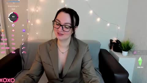 Leya online show from September 2025 02:55:01 AM