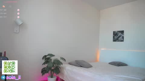 Snapshot of leyla_ly chatting on February 2025 06:07:01 AM Leyla ly Ill be here Tuesday Thursday Friday Saturday Sunday online show from February 2025 06:07:01 AM