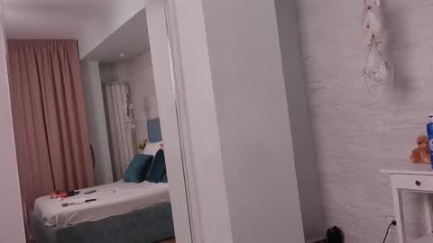 LeylaGracey online show from November 2025 04:36:02 AM