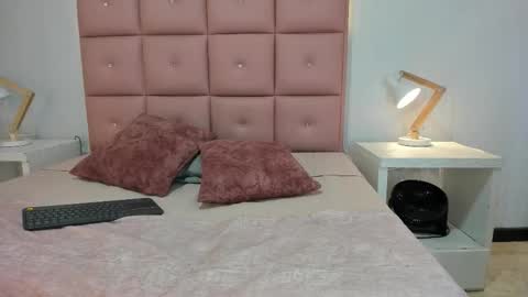 Snapshot of lhiamfitt chatting on October 2025 03:29:02 PM lhiamfitt online show from October 2025 03:29:02 PM