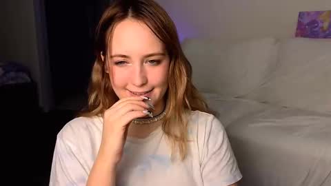 li_ni_ online show from January 2025 08:14:01 AM