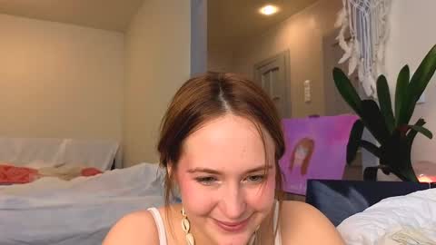 li_ni_ online show from February 2025 10:54:02 AM