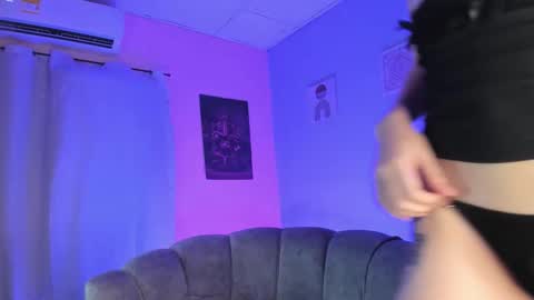 Snapshot of lia_7_ chatting on October 2025 02:04:02 AM Lia 3 online show from October 2025 02:04:02 AM