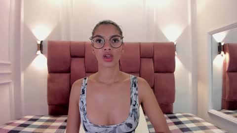 Lia online show from January 2025 04:06:01 AM