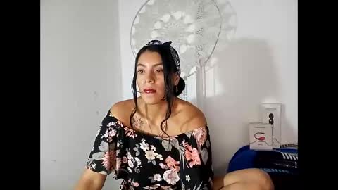 Lia online show from September 2025 06:42:01 PM