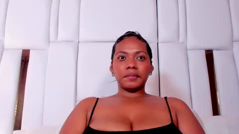 lia_mariana online show from January 2025 08:57:02 PM