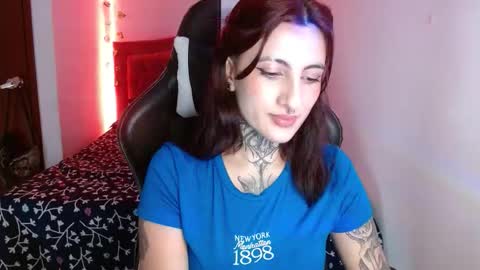 Snapshot of lia_miss2 chatting on October 2025 03:11:02 PM lia spicy ig online show from October 2025 03:11:02 PM