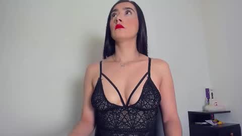 Sharlote online show from October 2025 04:45:01 AM