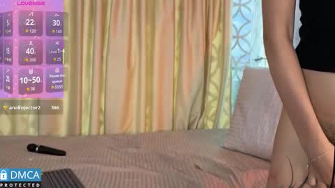 Snapshot of lia_summer1 chatting on October 2025 07:10:02 PM lia summer1 online show from October 2025 07:10:02 PM