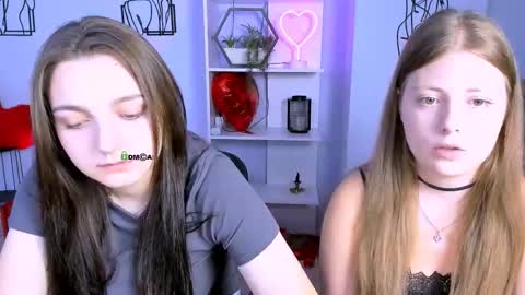Lia online show from September 2025 05:51:01 AM
