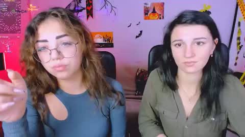 Lia online show from October 2025 06:59:01 AM