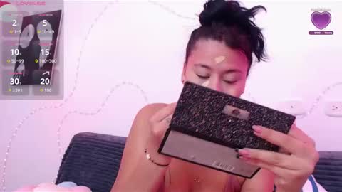 lia_tgn online show from October 2025 06:38:02 PM