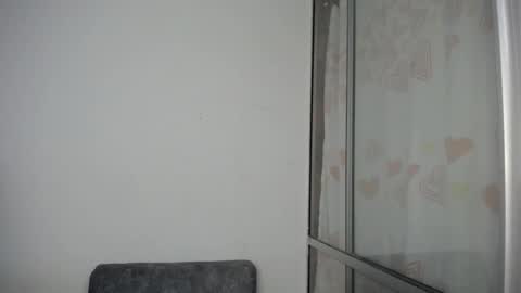 Lia online show from October 2025 02:01:02 AM