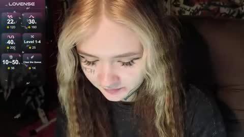 liaaa_li online show from October 2025 07:48:01 PM