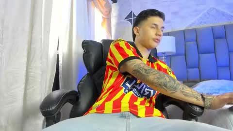 Liam Smith online show from October 2025 12:28:01 PM