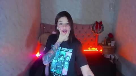 Snapshot of liaharrys chatting on December 2024 01:19:02 PM Lia online show from December 2024 01:19:02 PM