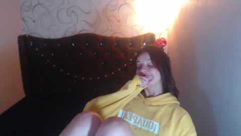 Snapshot of liaharrys chatting on March 2025 06:44:01 AM Lia online show from March 2025 06:44:01 AM