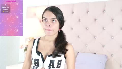  Liah  online show from September 2025 01:11:01 PM