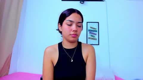 Lia Kitty online show from October 2025 03:35:02 PM