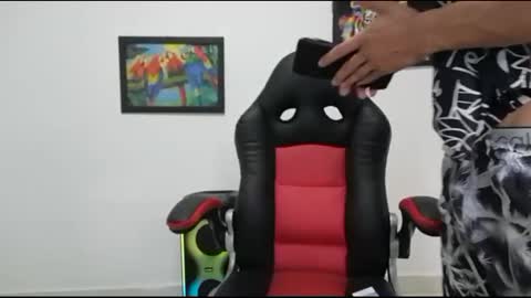 Snapshot of liam_andres12 chatting on October 2025 09:48:01 PM Andres online show from October 2025 09:48:01 PM