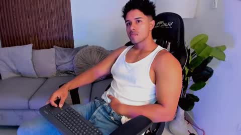 Snapshot of liam_colliins chatting on September 2025 11:46:02 AM Liam Collins online show from September 2025 11:46:02 AM