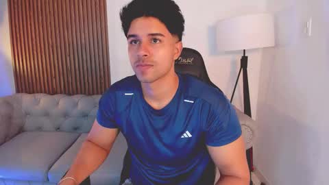 Snapshot of liam_colliins chatting on October 2025 11:51:02 AM Liam Collins online show from October 2025 11:51:02 AM