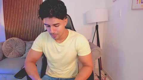 Snapshot of liam_colliins chatting on October 2025 11:49:02 AM Liam Collins online show from October 2025 11:49:02 AM