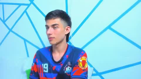 liam_scott7 online show from December 2024 02:49:02 PM