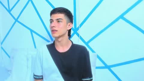liam_scott7 online show from December 2024 02:49:02 PM