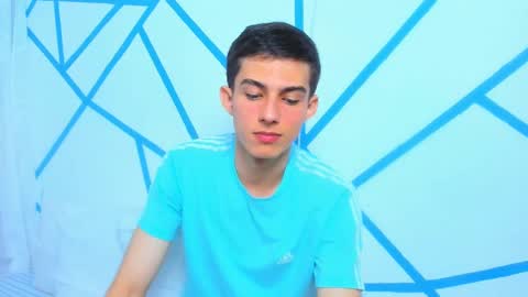 liam_scott7 online show from February 2025 02:16:02 PM