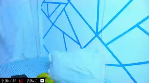 liam_scott7 online show from September 2025 01:09:01 AM