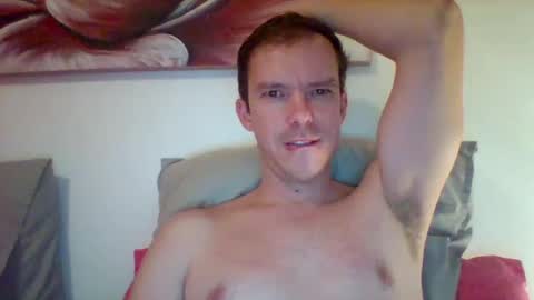 Snapshot of liamrosezn chatting on December 2024 07:38:02 PM LiamRose online show from December 2024 07:38:02 PM