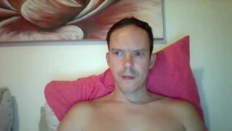 Snapshot of liamrosezn chatting on January 2025 06:56:02 PM LiamRose online show from January 2025 06:56:02 PM