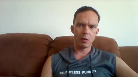 Snapshot of liamrosezn chatting on January 2025 12:20:02 PM LiamRose online show from January 2025 12:20:02 PM