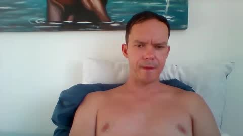 Snapshot of liamrosezn chatting on January 2025 04:48:02 AM LiamRose online show from January 2025 04:48:02 AM
