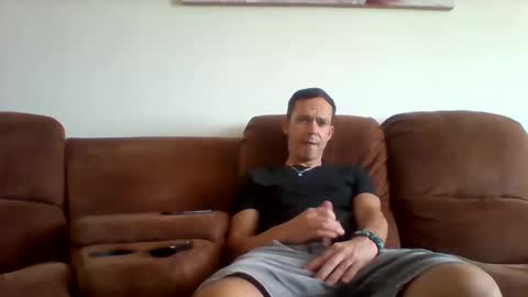 Snapshot of liamrosezn chatting on February 2025 01:06:01 PM LiamRose online show from February 2025 01:06:01 PM