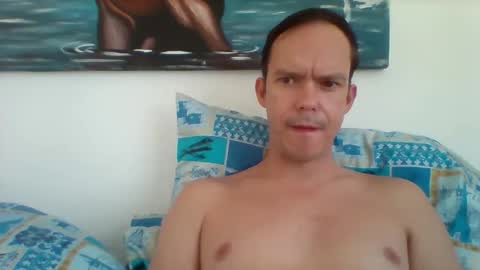 Snapshot of liamrosezn chatting on February 2025 05:54:02 AM LiamRose online show from February 2025 05:54:02 AM