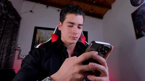 Snapshot of liamwyatt_ chatting on January 2025 03:02:02 AM liamwyatt_ online show from January 2025 03:02:02 AM